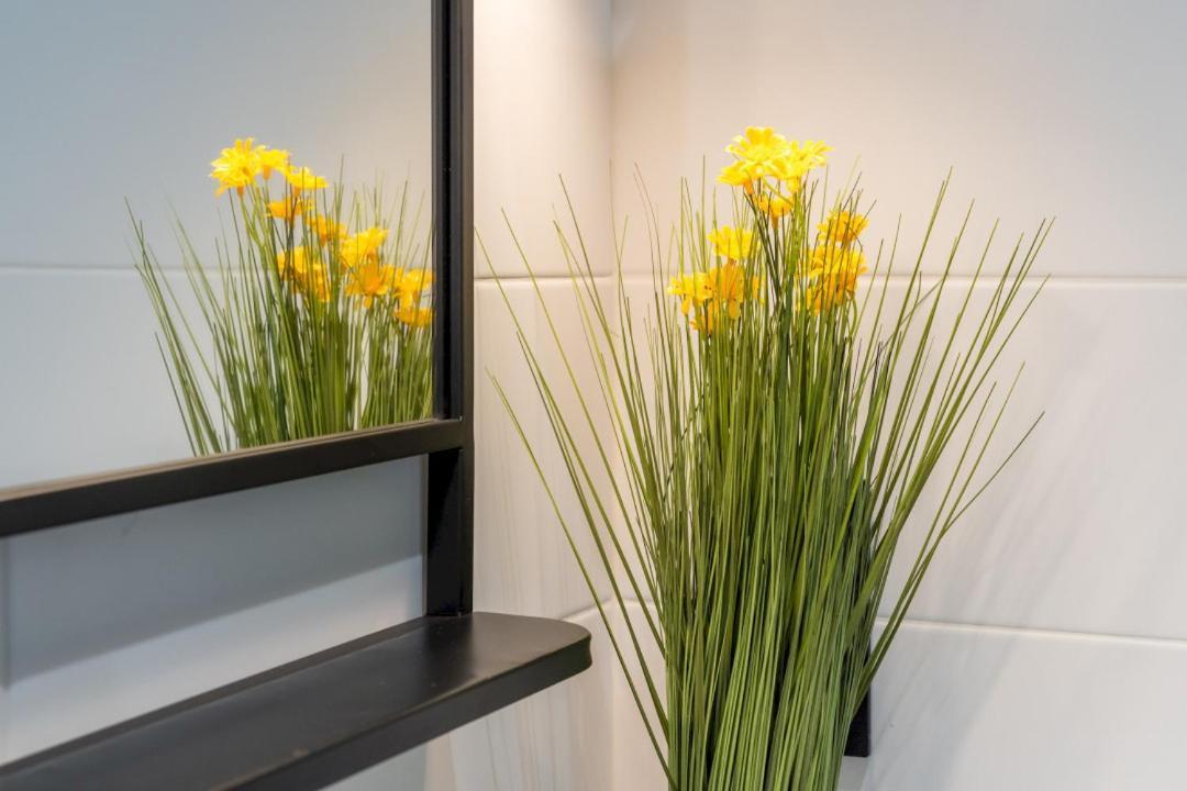 Wide And Modern -1Bd 1,5 Bth- Malasana Мадрид Екстер'єр фото