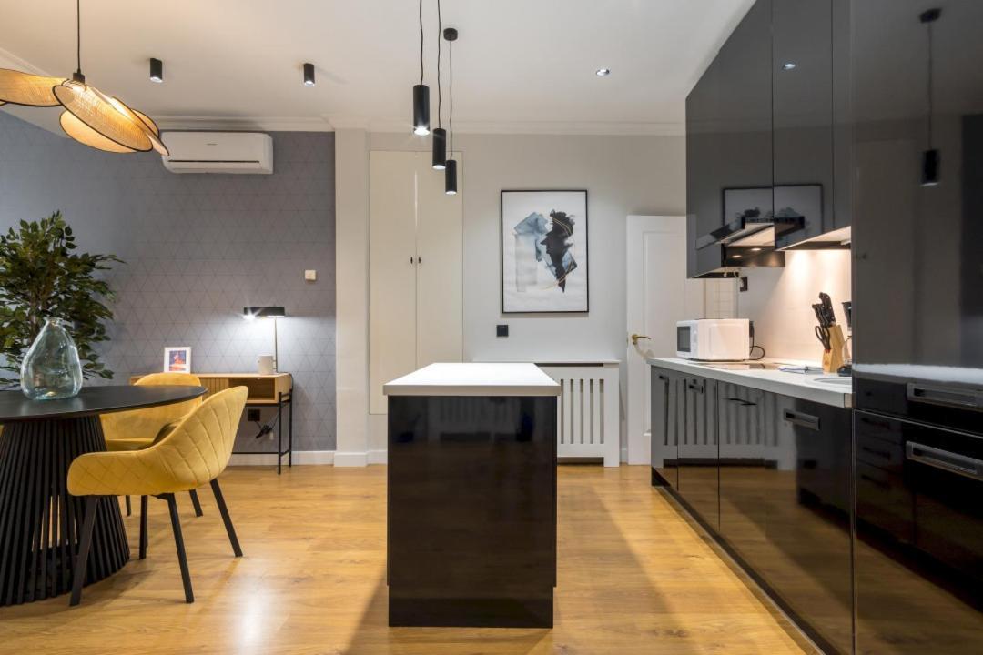 Wide And Modern -1Bd 1,5 Bth- Malasana Мадрид Екстер'єр фото